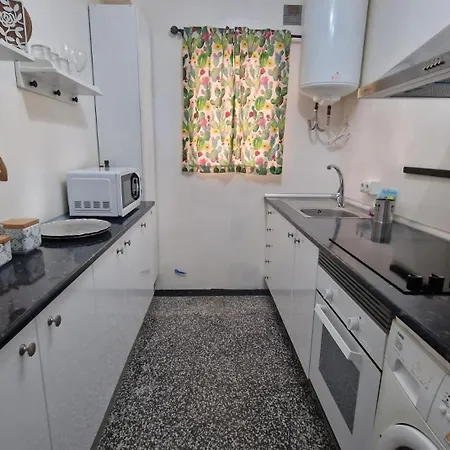 Urban Escape 2br Spanish Style